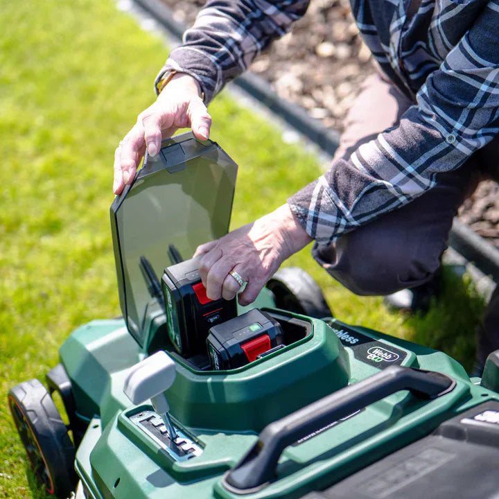 Webb 40V (2 x 20v) 43cm (17") Cordless Rotary Lawnmower (2 x 4AH Battery & Charger)