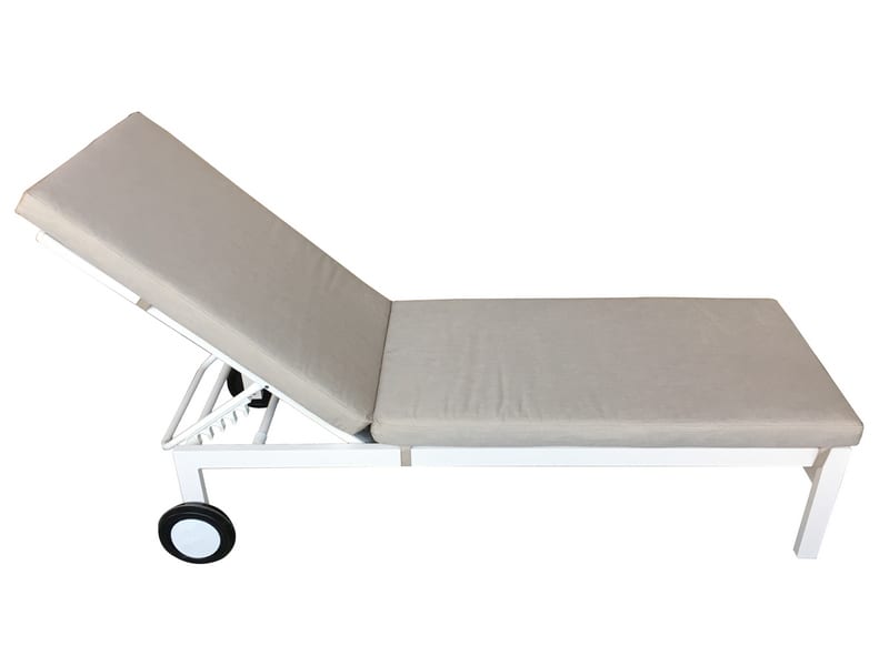 Norfolk Leisure Titchwell Aluminium Lounger - White